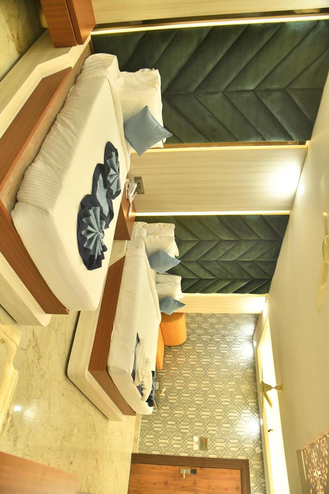 City Square Deoghar Exterior photo